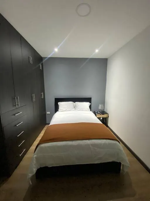 Lindo Departamento Excelente Ubicacion Apartment Cuenca